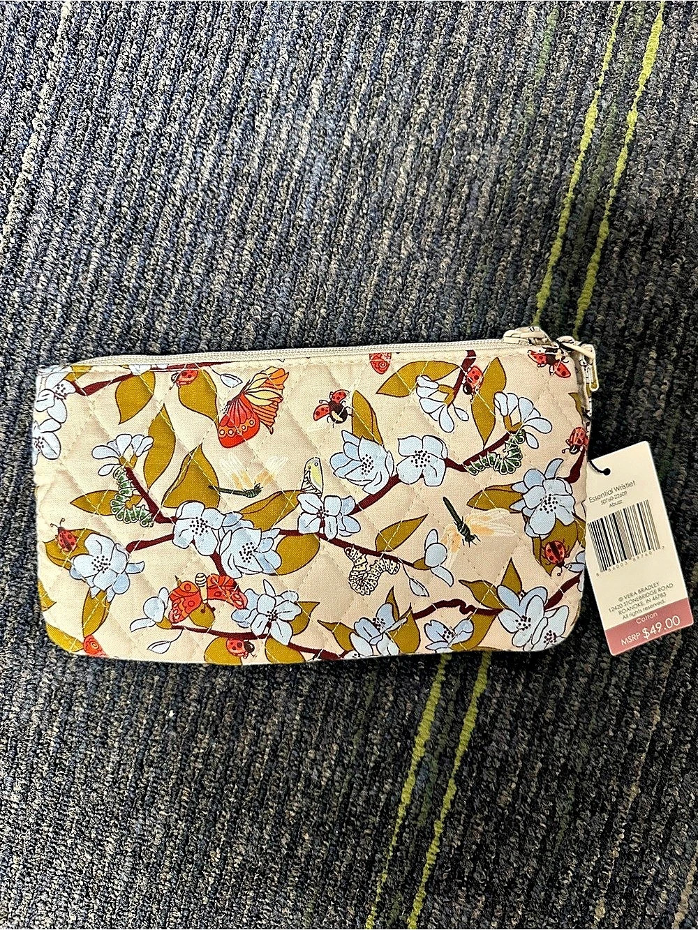 Vera Bradley Essential Wristlet Abuzz NEW Pouch Case Purse
